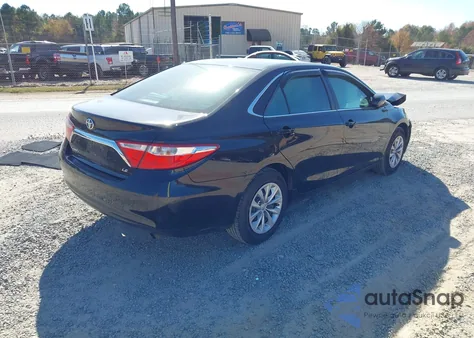 2015 Toyota Camry Se z USA, uszkodzony, nr VIN 04T1BF1FK7FU90279